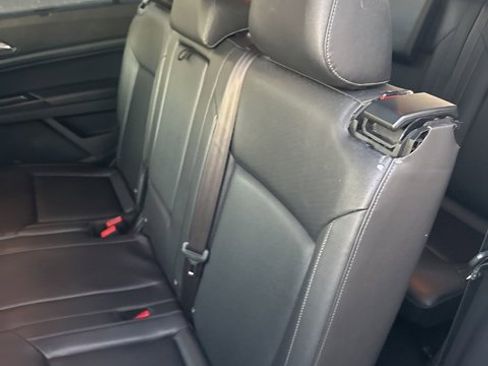 Used 2020 Volkswagen Atlas SE w/ Panoramic Sunroof Package image 21