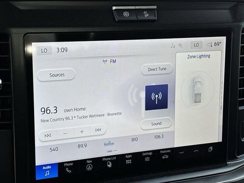 Used 2026 Ford F250 Lariat w/ Black Appearance Package image 14