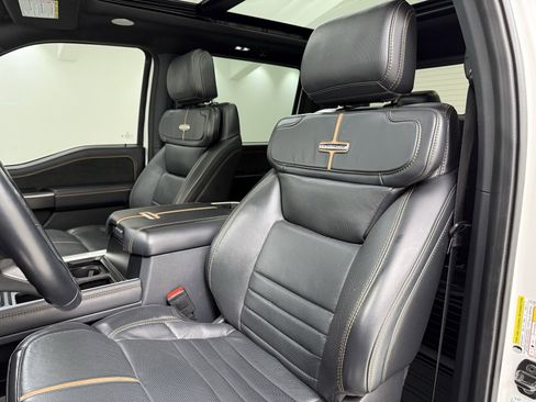 Used 2023 Ford F450 Platinum image 23