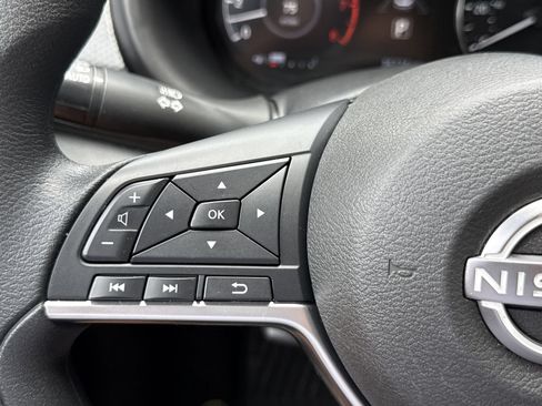 Used 2023 Nissan Kicks SV w/ Exterior Package FWD image 18