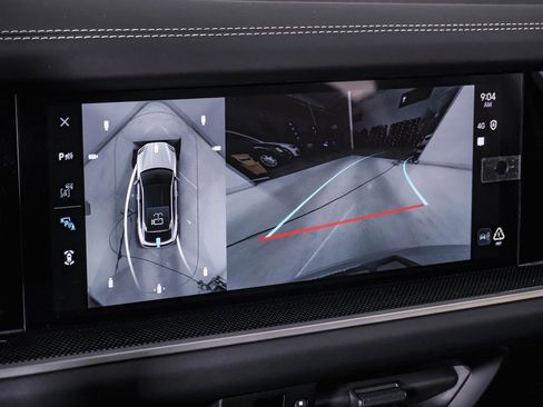 New 2025 Porsche Cayenne Turbo image 23