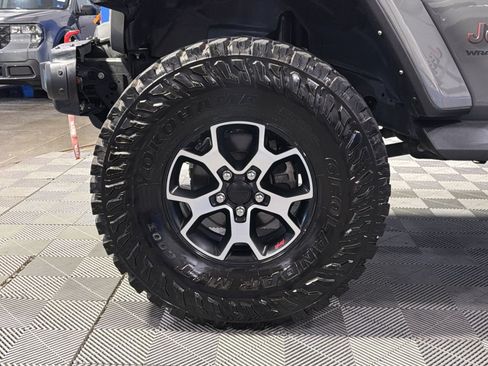 Used 2021 Jeep Wrangler Rubicon w/ Steel Bumper Group AWD/4WD image 16