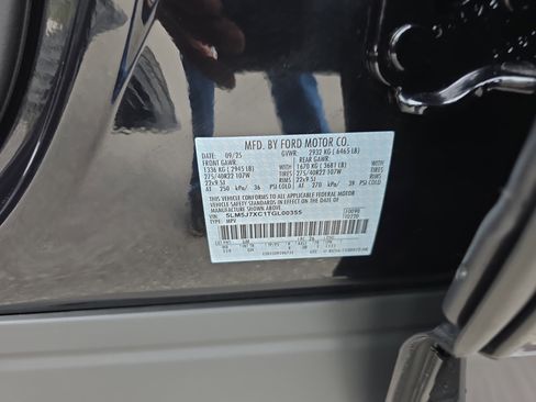 New 2026 Lincoln Aviator Reserve image 35