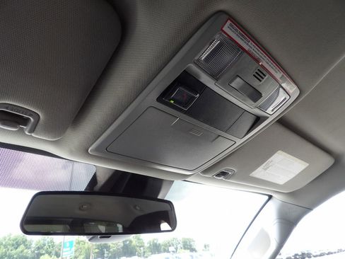 Used 2020 Toyota Tacoma SR image 24