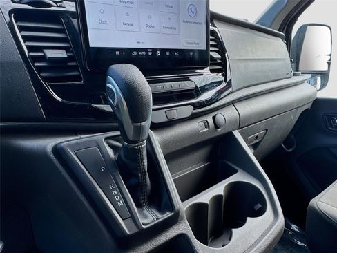 Used 2023 Ford Transit 350 XLT image 26