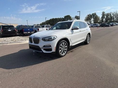 Used 2018 BMW X3 xDrive30i AWD/4WD image 2