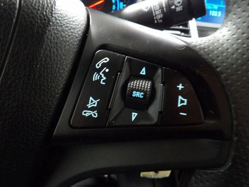 Used 2016 Chevrolet Cruze LT image 12