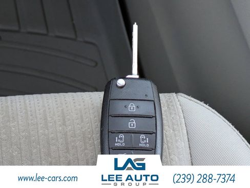 Used 2016 Kia Sedona LX w/ Option Group 020 image 26