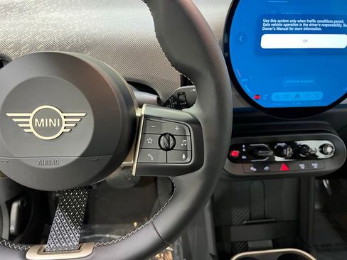 Certified 2025 MINI Cooper S image 15