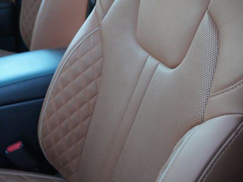 Used 2023 Kia Sorento SX Prestige image 40