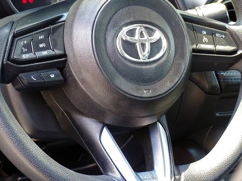Used 2019 Toyota Yaris LE FWD image 26
