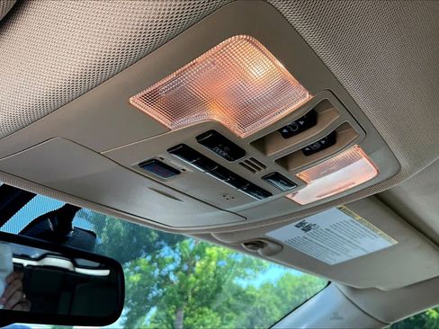 Used 2015 Toyota Highlander Limited Platinum image 38