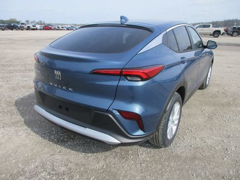 New 2026 Buick Envista Preferred FWD image 5