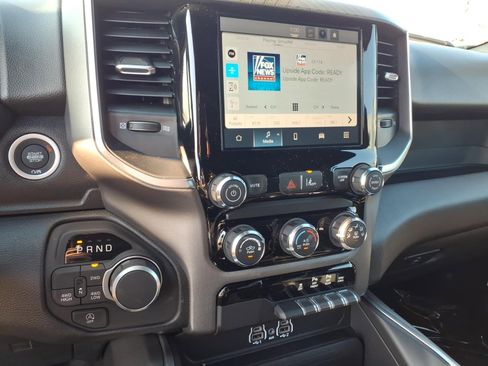New 2026 RAM 1500 Express AWD/4WD image 15