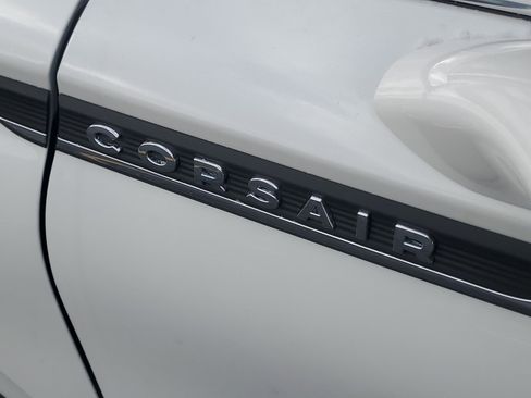 New 2026 Lincoln Corsair Premiere image 7