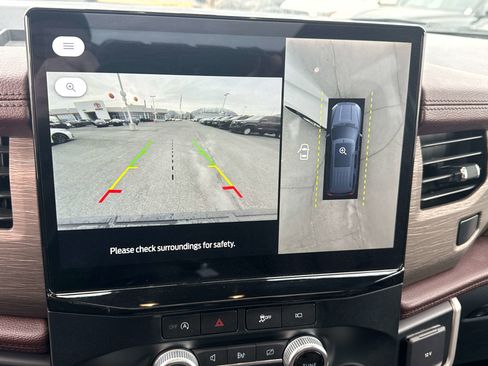 Used 2024 Ford Expedition Max Limited image 27