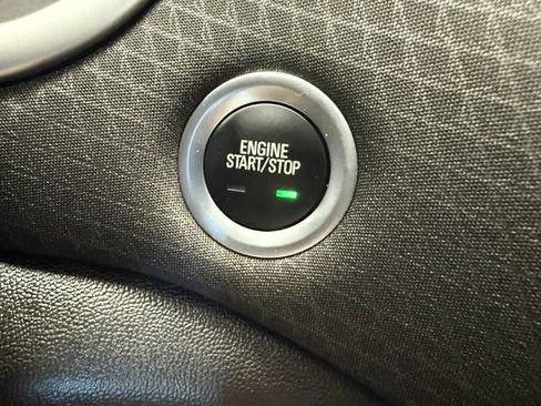 Used 2023 Chevrolet Malibu LT FWD image 38