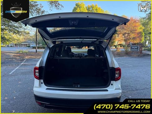 Used 2019 Honda Pilot LX image 11