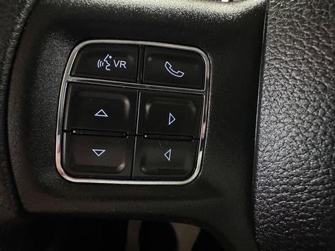 Used 2019 RAM 1500 Express image 45