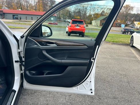 Used 2018 BMW X3 xDrive30i image 21