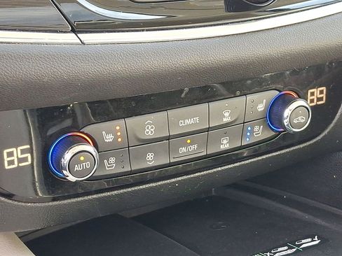 Used 2023 Buick Enclave Premium w/ Experience Buick Package image 36