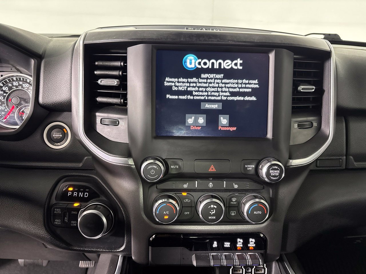 Used 2021 RAM 1500 Big Horn AWD/4WD image 18