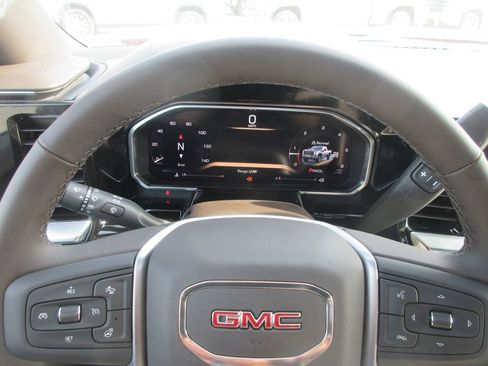 New 2026 GMC Sierra 2500 SLT w/ SLT Premium Package AWD/4WD image 20