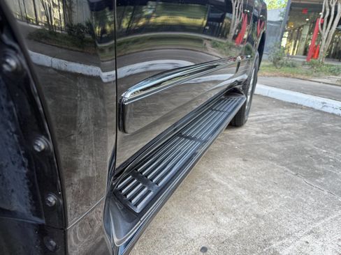 Used 2016 Lexus GX 460 w/ Premium Package image 17