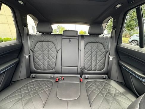 Used 2026 BMW X5 xDrive40i AWD/4WD image 33