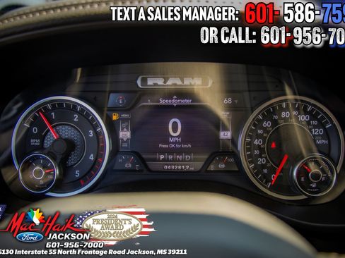 Used 2024 RAM 2500 Laramie AWD/4WD image 15