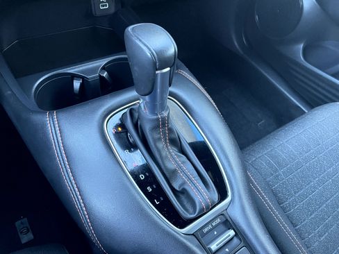 Certified 2024 Honda HR-V Sport image 19