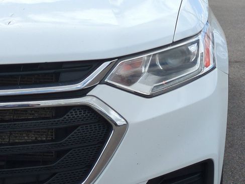 Used 2020 Chevrolet Traverse LS AWD/4WD image 51