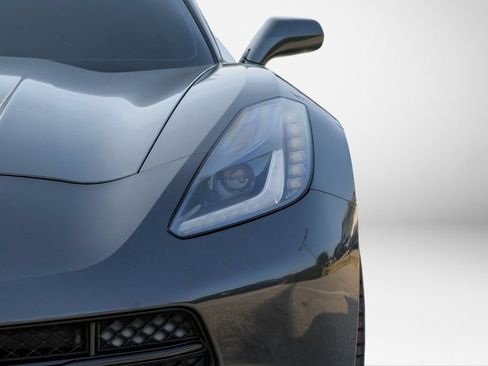 Used 2017 Chevrolet Corvette Stingray Coupe w/ Carbon Flash Badge Package RWD image 41