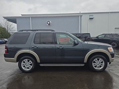 Used 2010 Ford Explorer Eddie Bauer image 8