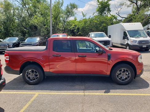 Used 2024 Ford Maverick XLT w/ XLT Luxury Package AWD/4WD image 3