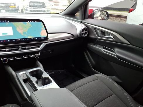 Used 2025 Chevrolet Equinox EV LT w/ Comfort Package FWD image 20