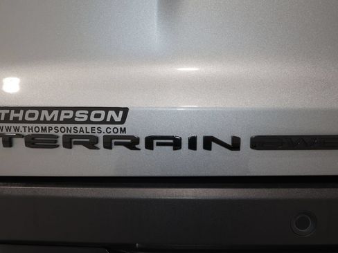 Certified 2025 GMC Terrain Elevation w/ Black Edition AWD/4WD image 35