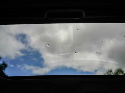 Used 2023 Audi A4 2.0T Premium Plus w/ Premium Plus Package image 11