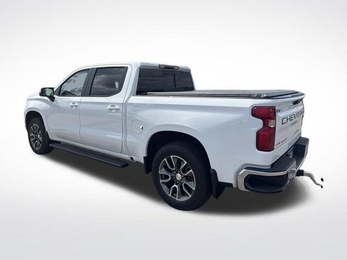 Used 2024 Chevrolet Silverado 1500 LT w/ Z71 Off-Road Package AWD/4WD image 6
