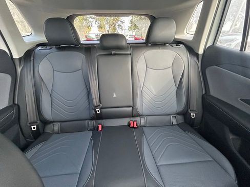 New 2026 Volkswagen Tiguan SE AWD/4WD image 13