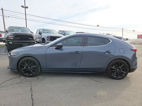Used 2025 MAZDA MAZDA3 Hatchback w/ Appearance Package image 3