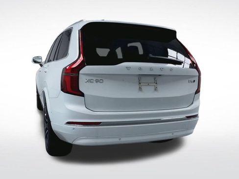 New 2026 Volvo XC90 B6 Ultra w/ Protection Package AWD/4WD image 7