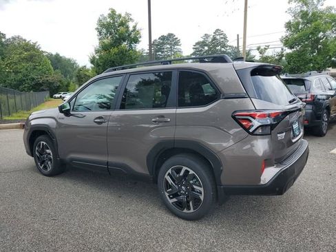 Used 2025 Subaru Forester Premium w/ Protection Package (1PH) image 6