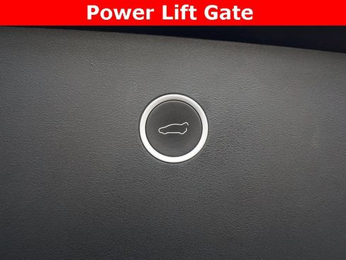 Used 2020 Tesla Model X Long Range image 17