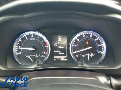 Used 2016 Toyota Highlander XLE AWD/4WD image 25