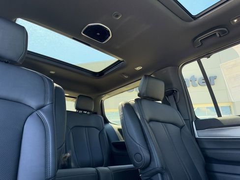 New 2026 Jeep Grand Wagoneer Limited AWD/4WD image 40
