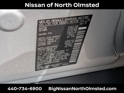 Used 2018 Nissan Rogue SV AWD/4WD image 30