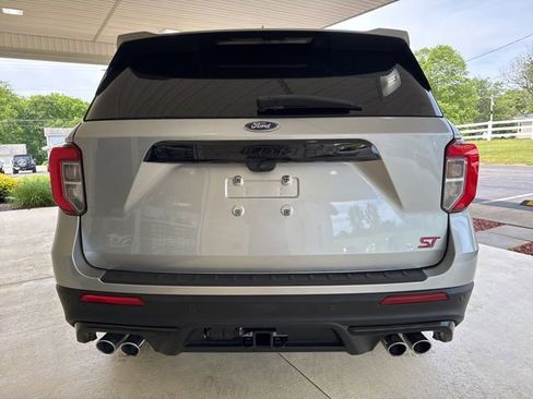 Used 2020 Ford Explorer ST w/ ST Street Pack AWD/4WD image 9