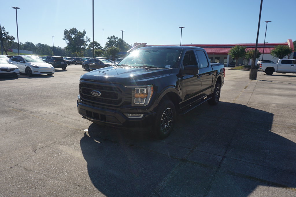 Used 2022 Ford F150 XLT w/ Equipment Group 302A High AWD/4WD image 22