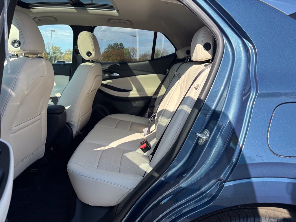 Used 2026 Buick Encore GX Avenir w/ Avenir Technology Package FWD image 19